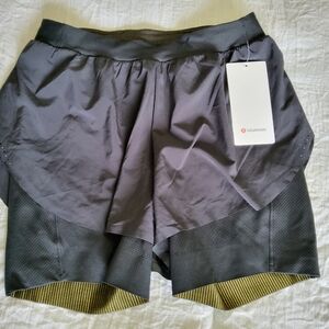 Lululemon Zoned In HR 2-in-1 Short Size 10